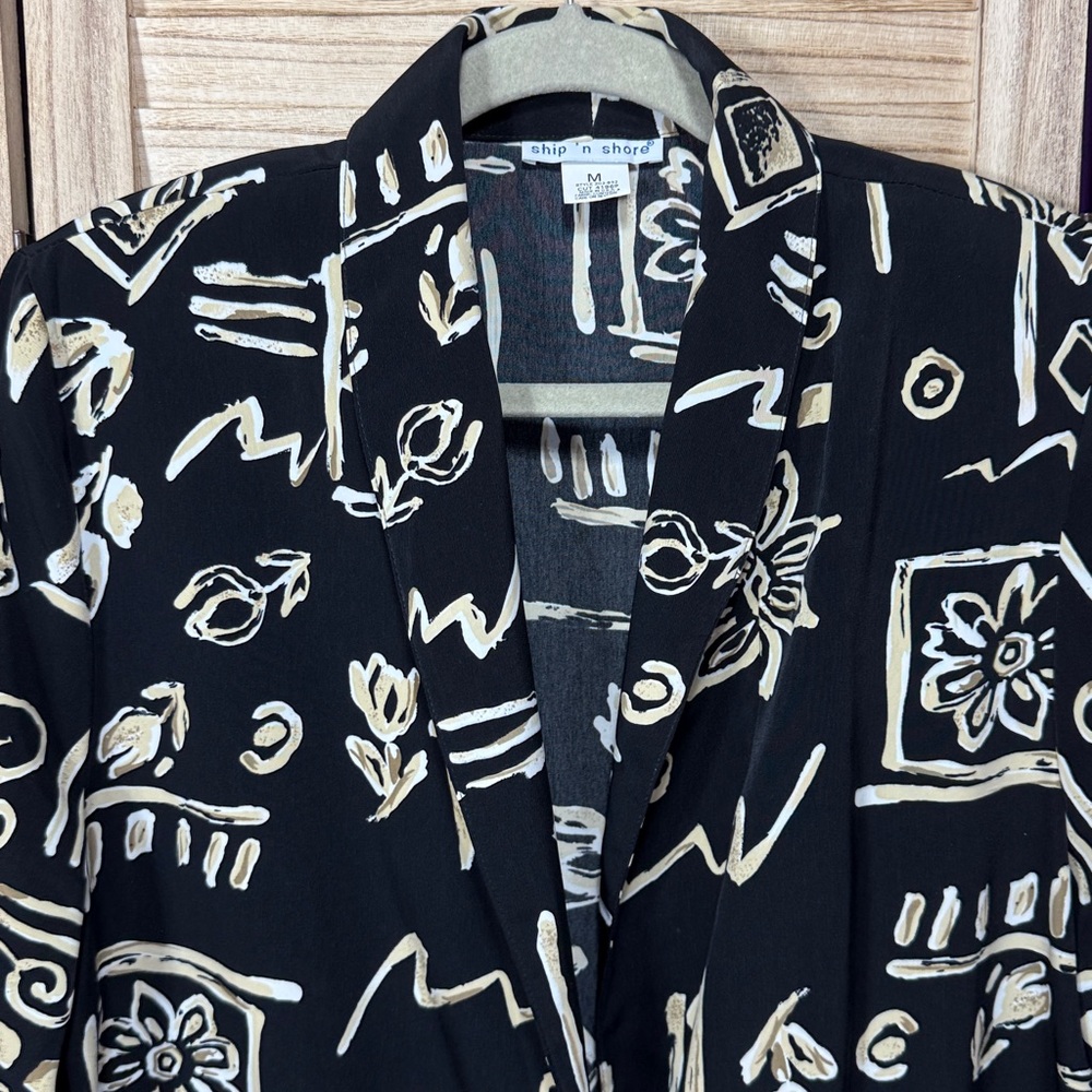 Ship'n Shore Black and Cream Abstract Patterned Blazer Size M - Picture 5 of 8